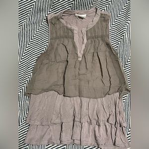 Anthro ANTHROPOLOGIE Willoughby taupe knit sheer ruffle blouse top shirt sz S
